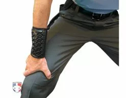 McDavid Hex High Impact Wrist Guard -Bats Shop HEX WR McDavid Hex High Impact Wrist Guard worn