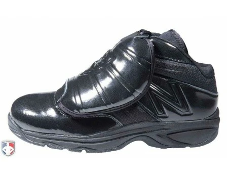 New Balance Referee And Umpire Shoes New Balance V3 All-Black Mid-Cut Umpire Plate Shoes 2 New Balance Referee And Umpire Shoes New Balance V3 All-Black Mid-Cut Umpire Plate Shoes - Image 2
