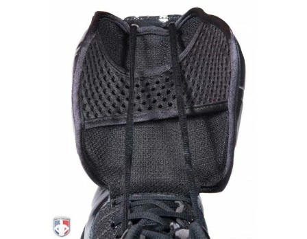 New Balance Referee And Umpire Shoes New Balance V3 All-Black Mid-Cut Umpire Plate Shoes 7 New Balance Referee And Umpire Shoes New Balance V3 All-Black Mid-Cut Umpire Plate Shoes - Image 7